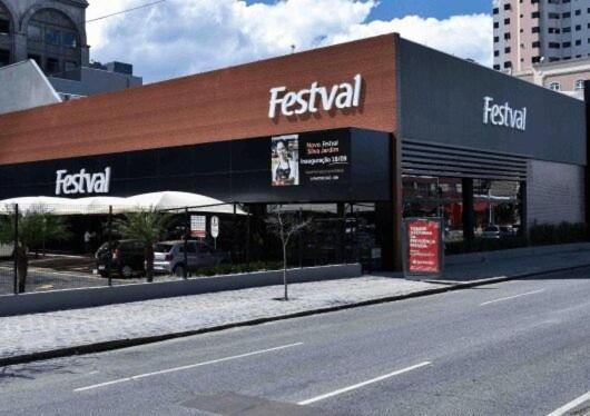 Apto 1Q 300Mb Fibra Otica Prox Shop Estacao Curitiba Exterior photo